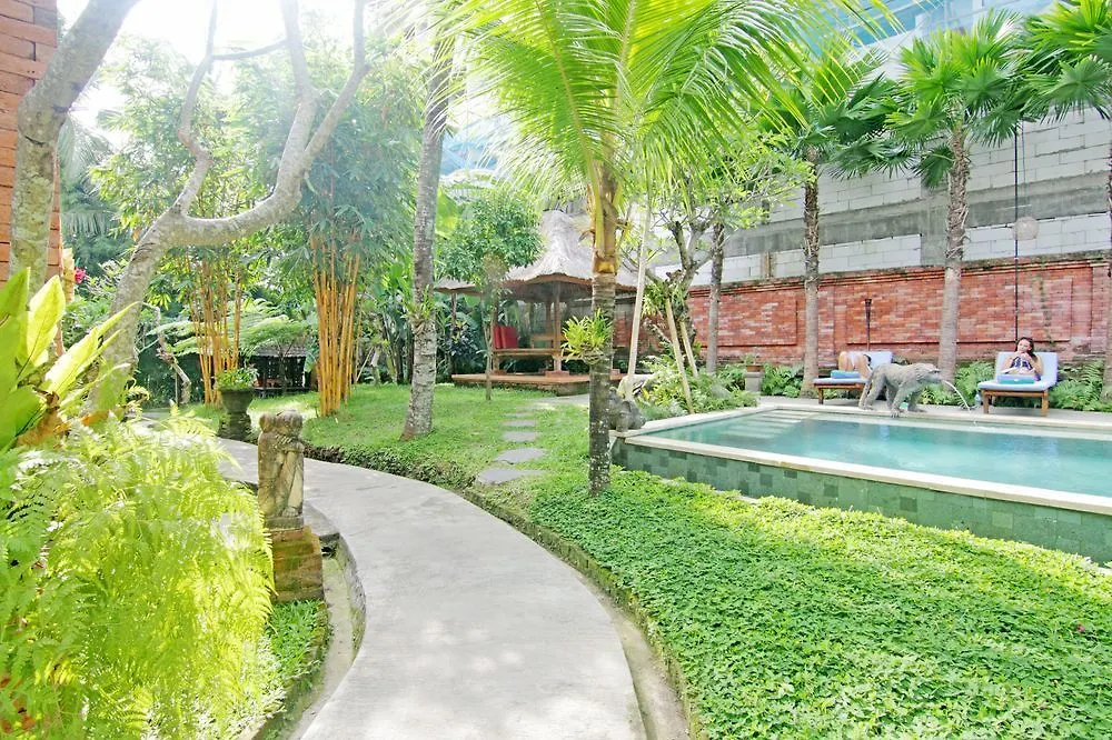 Zen Premium Ubud Pengosekan 2 Indonesia